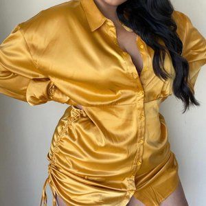 Shirt Dress in Gold Size XL
